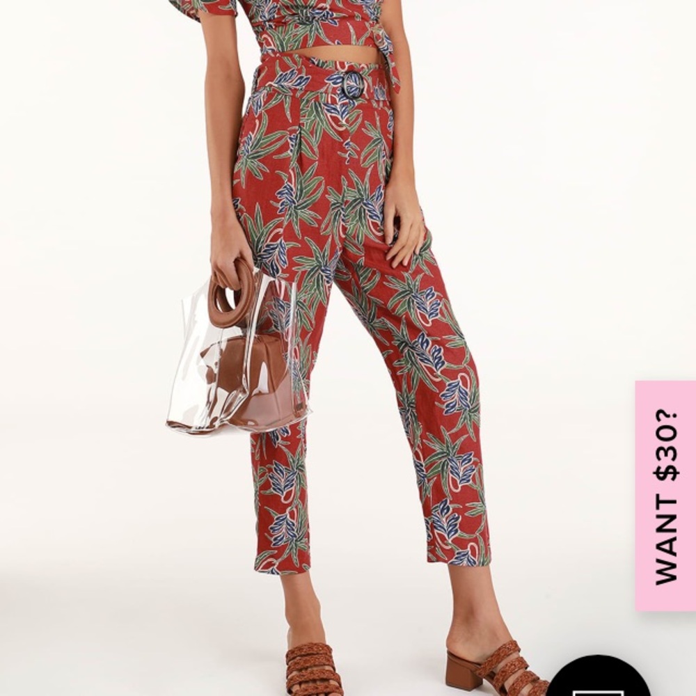 Lulu’s Red Floral Belted Trouser Pants